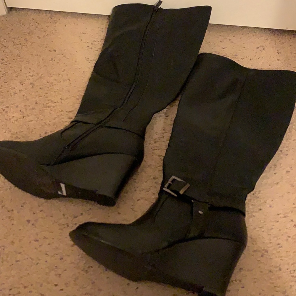 wedge heel boots